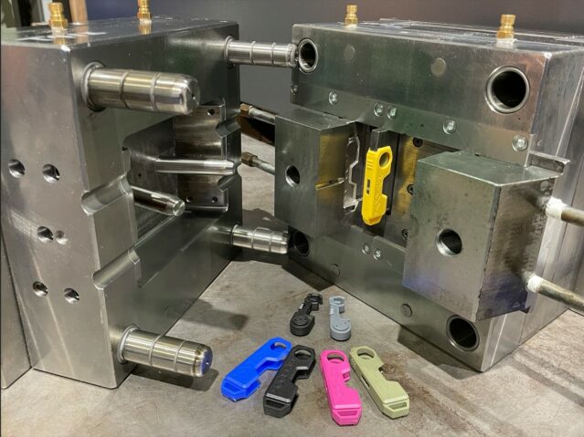 rehook mould tool